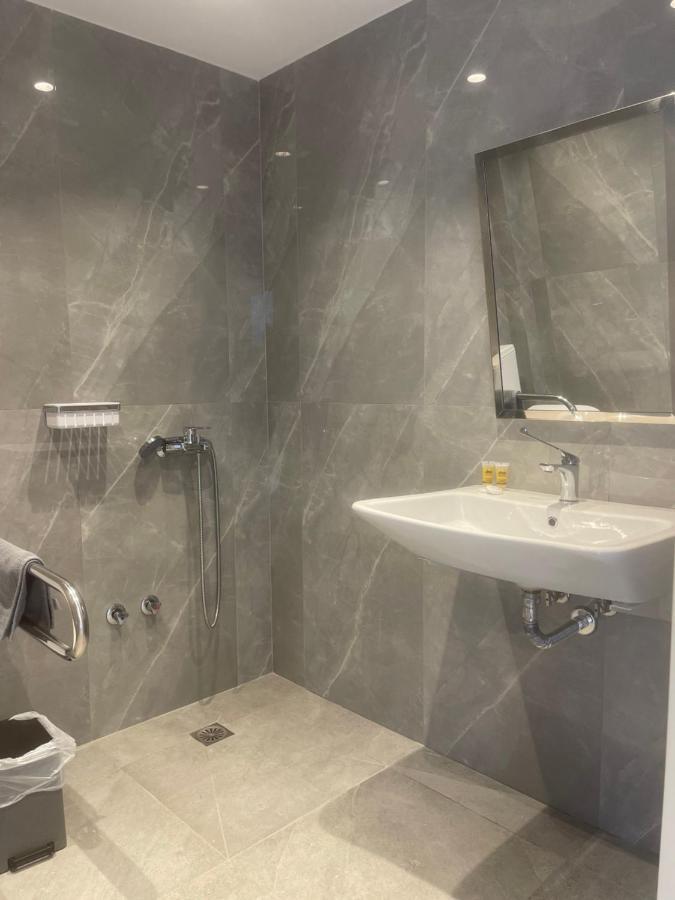 Asteras Hotel Sarti Eksteriør billede
